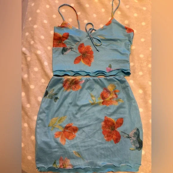 Shein set - Picture 2 of 2